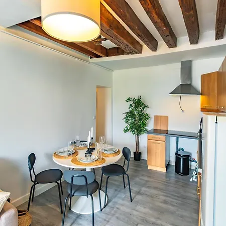 Peaceful Flat In Montorgueil Apartment Paris